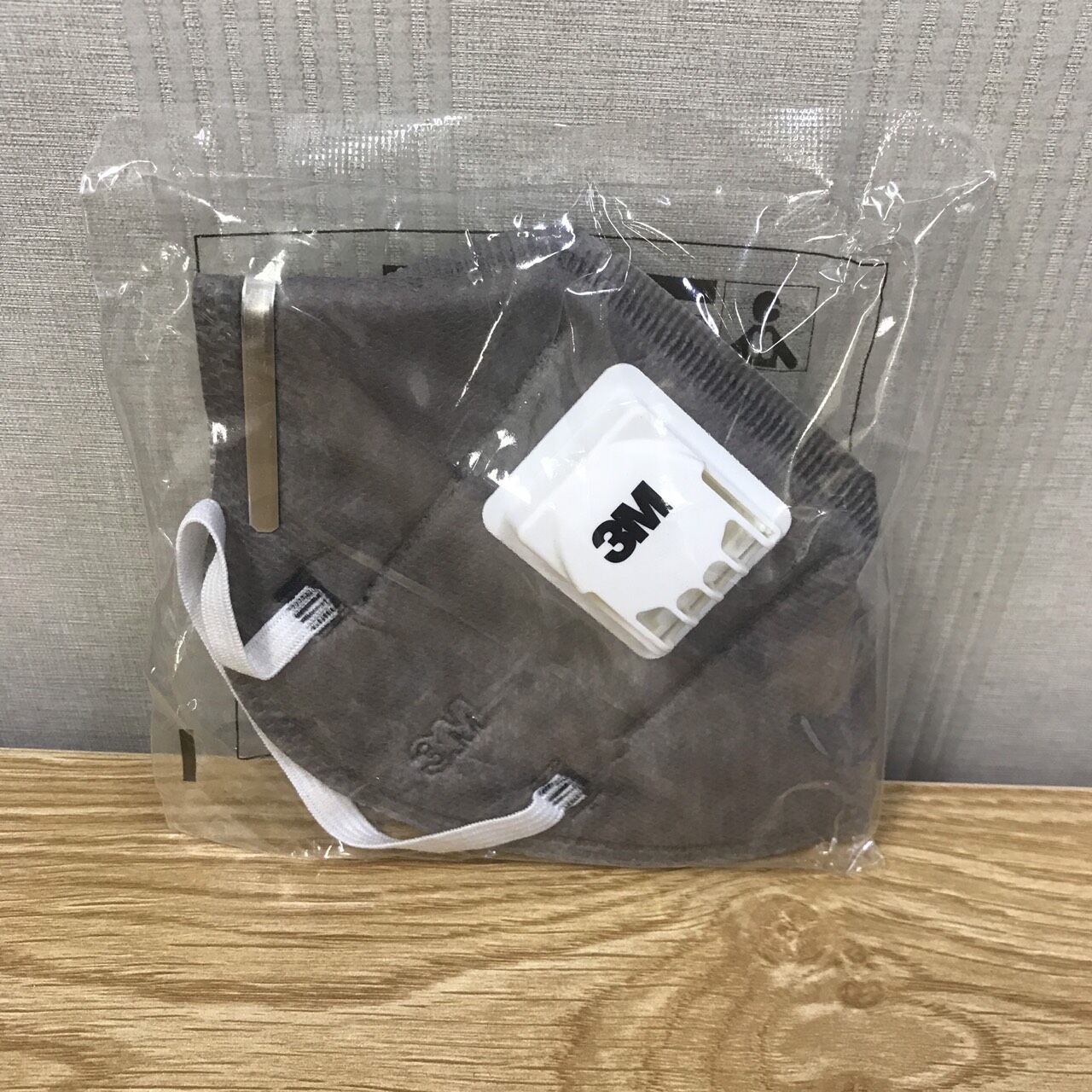 Khẩu trang lọc bụi 3M 9541V có van - Ảnh 7