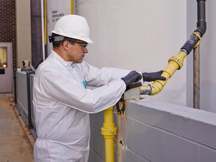 Quần áo chống hóa chất Alphatec 2000 - Ảnh 2